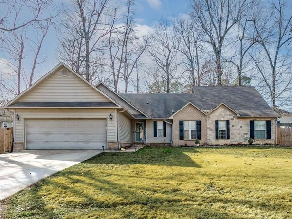 2713 Freedom Drive, Jonesboro, AR 72401