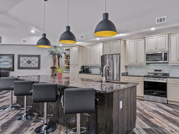 8203 Oak Creek Lane, Harrisburg, AR 72432