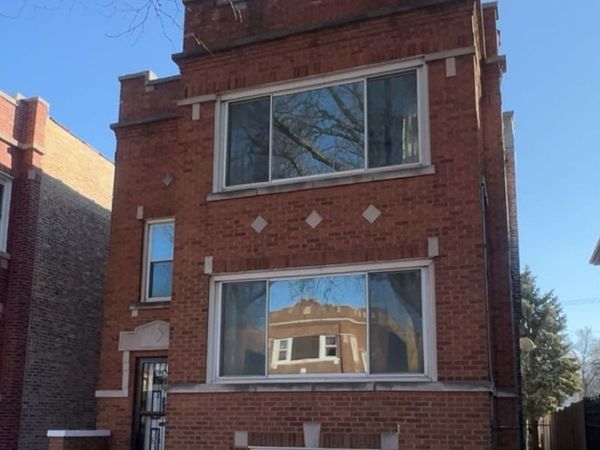 5321 W Crystal Street, Chicago, IL 60651