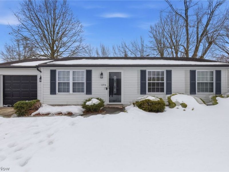 173 Chapel Hill Drive NW, Warren, OH 44483 Photo 1