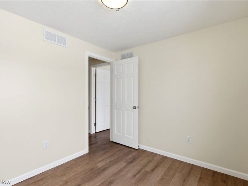 173 Chapel Hill Drive NW, Warren, OH 44483 Photo 22