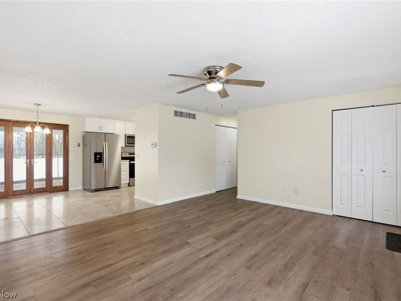 173 Chapel Hill Drive NW, Warren, OH 44483 Photo 5