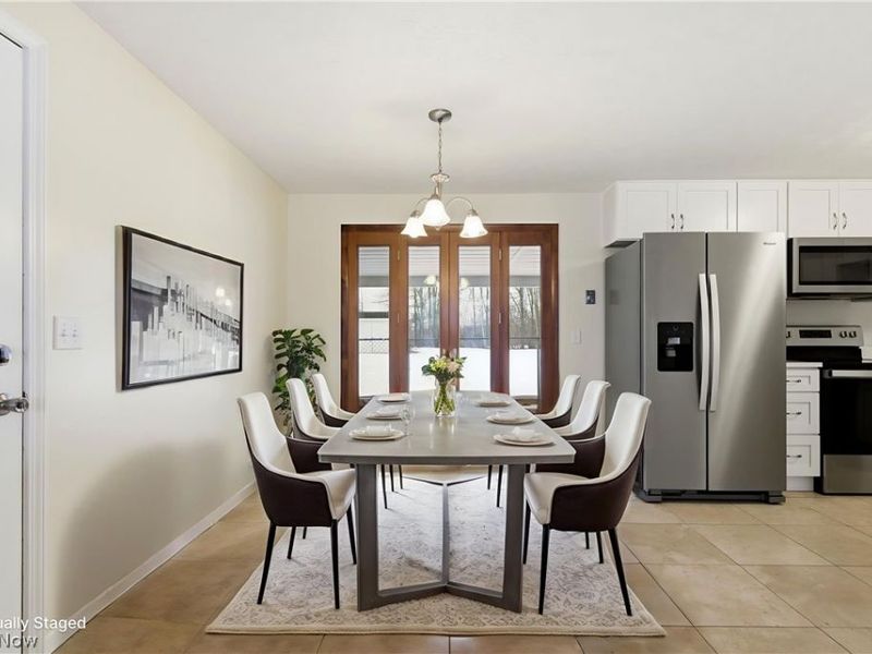 173 Chapel Hill Drive NW, Warren, OH 44483 Photo 7