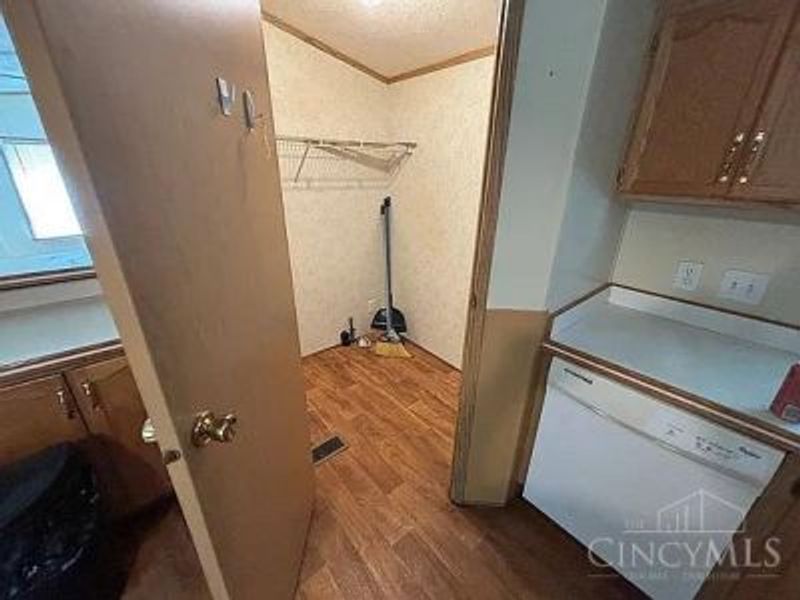 379 Mutton Run Road, Jackson Twp, OH 45601 Photo 16