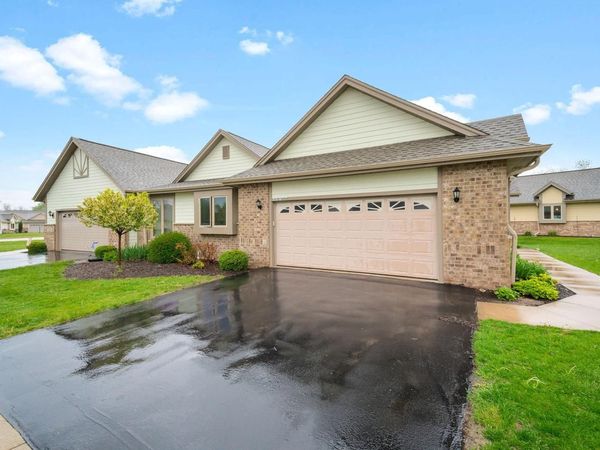 N161W18890 Jared DRIVE, Unit 251, Jackson, WI 53037