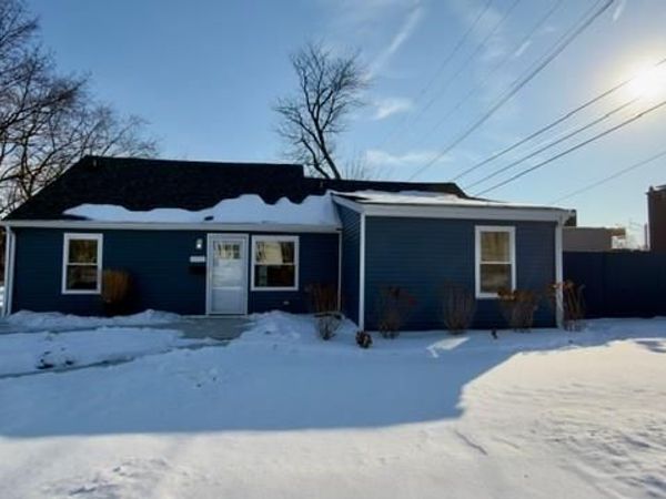 5634 Arcola Avenue, Garden City, MI 48135