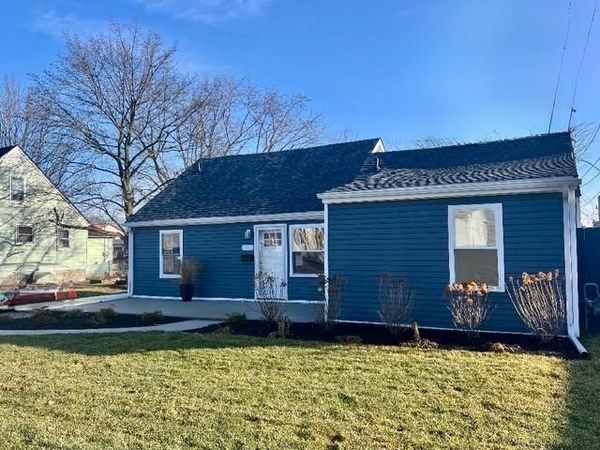 5634 Arcola Avenue, Garden City, MI 48135