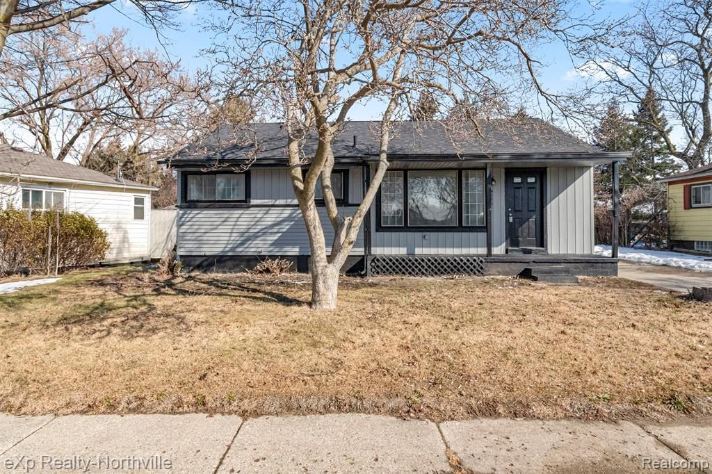 4675 Julius Boulevard, Westland, MI 48186 Main Photo