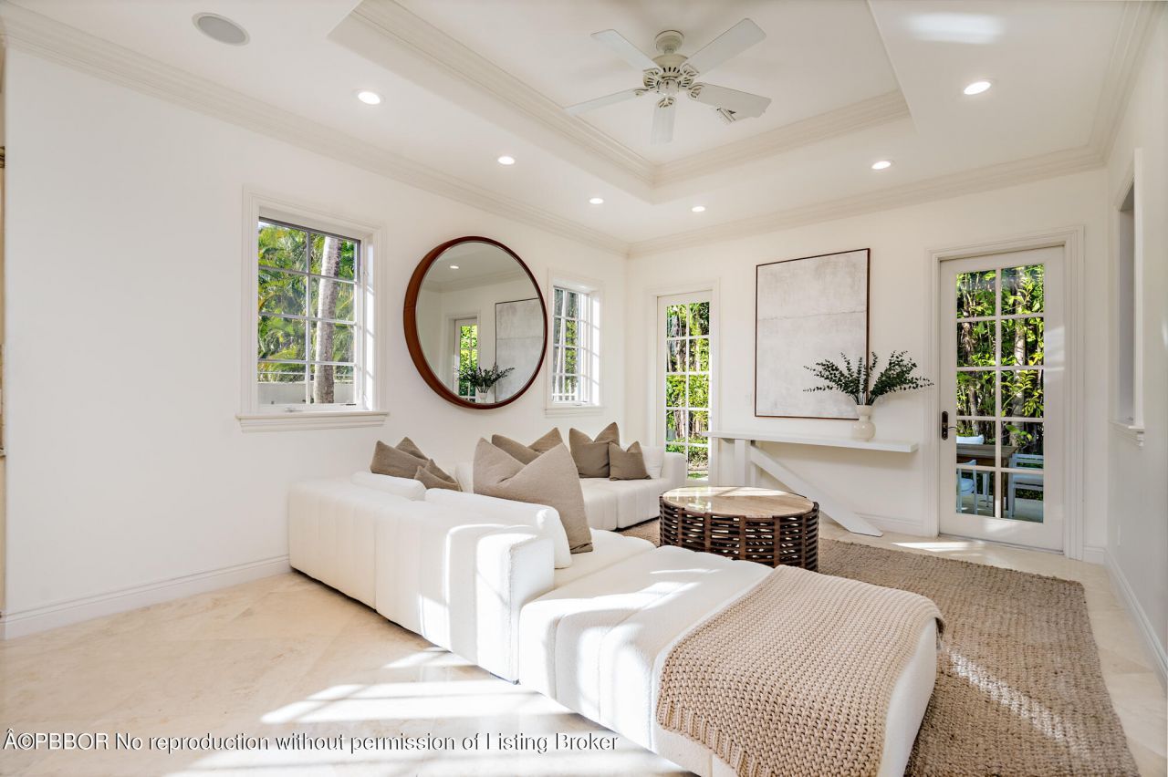 233 El Pueblo Way, Palm Beach, FL 33480 Photo