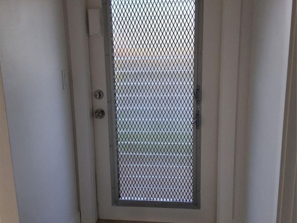 9800 Sunrise Lakes Blvd, Unit 109, Sunrise, FL 33322