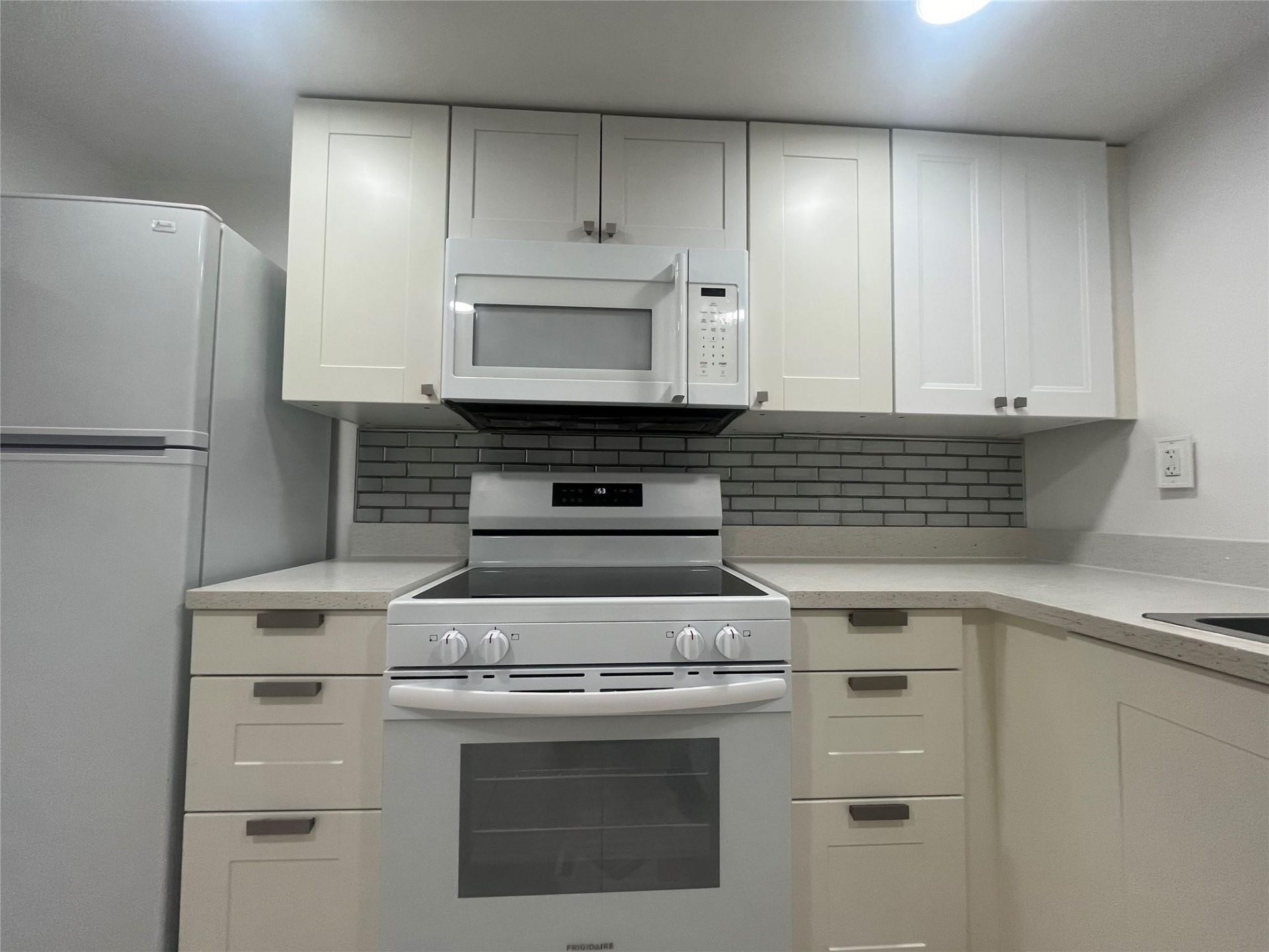 9800 Sunrise Lakes Boulevard, Unit 109, Sunrise, FL 33322 Photo