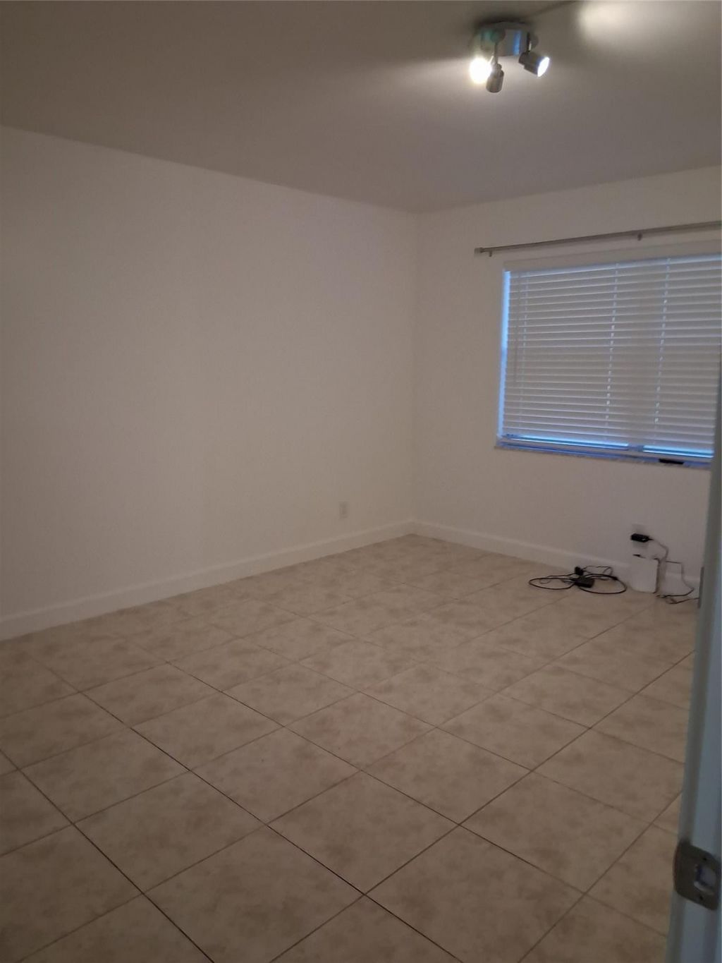 9800 Sunrise Lakes Boulevard, Unit 109, Sunrise, FL 33322 Photo