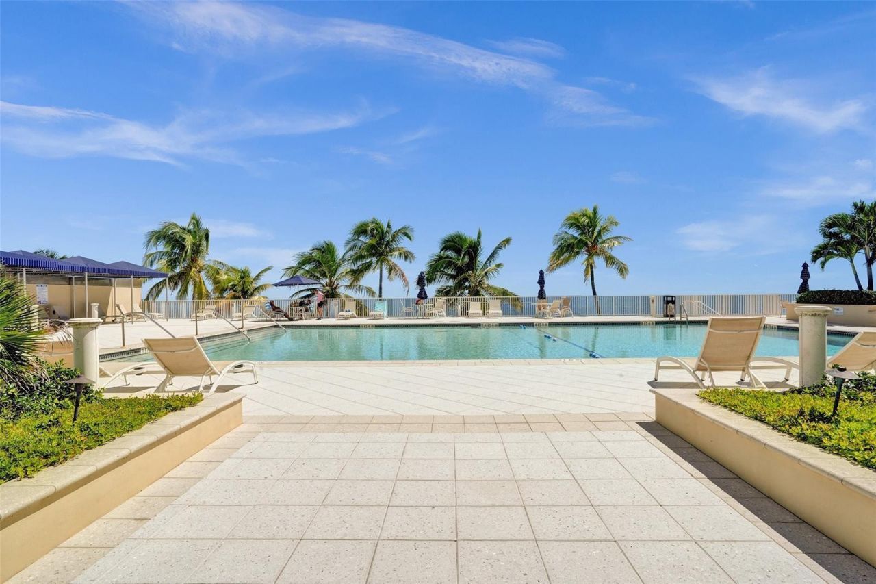 4300 N Ocean Boulevard, Unit 10M, Fort Lauderdale, FL 33308 Photo