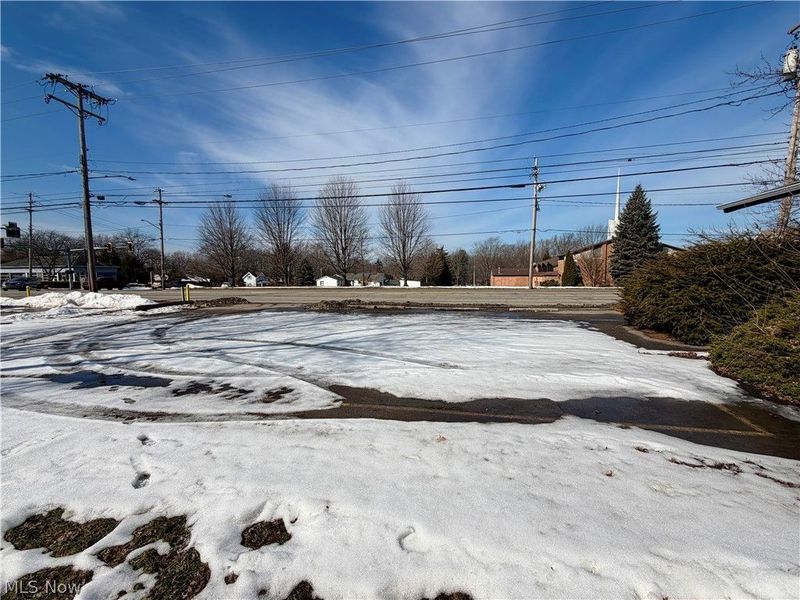 30447 Lorain Road, North Olmsted, OH 44070 Photo 13
