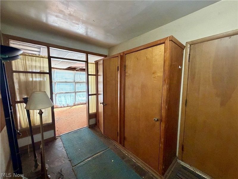 30447 Lorain Road, North Olmsted, OH 44070 Photo 16