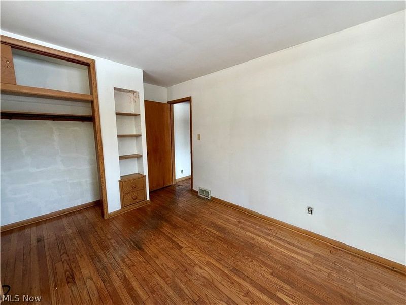 30447 Lorain Road, North Olmsted, OH 44070 Photo 19