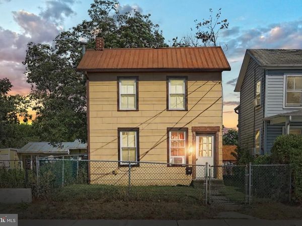 422 S WASHINGTON STREET, GETTYSBURG, PA 17325