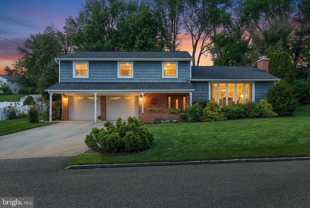 2415 WILDON DRIVE York, PA 17403