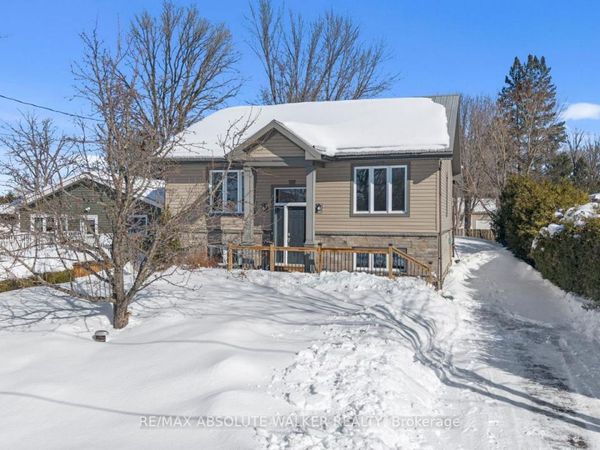 1095 Morin Road, Ottawa, ON K4C1A5