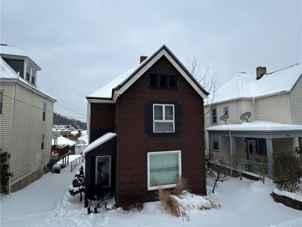 312 Welsh Ave, Wilmerding, PA 15148