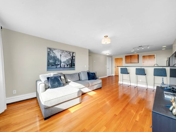 44 Lafayette Ave, Unit 408, Chelsea, MA 02150