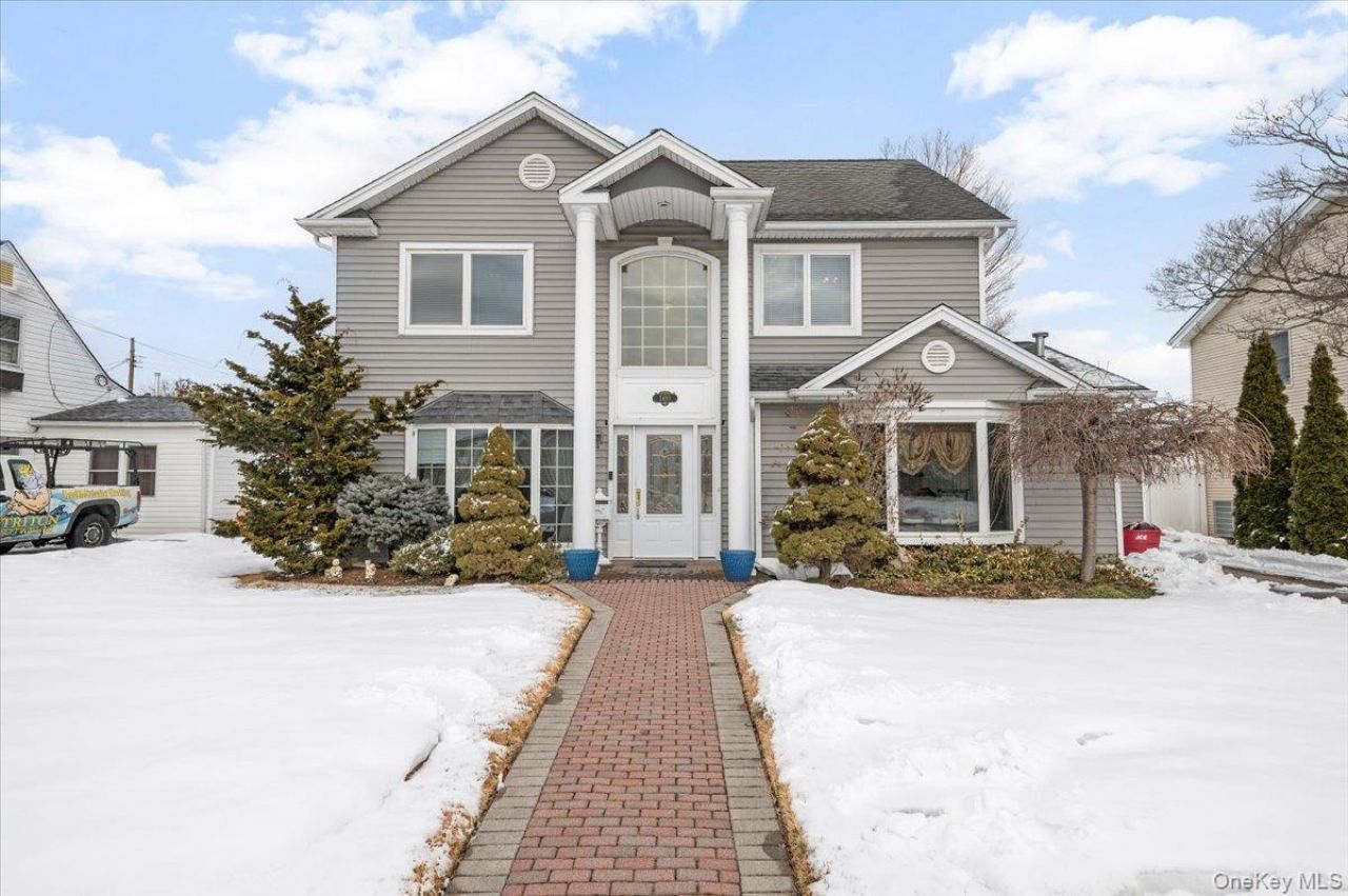 2489 2nd Street, East Meadow, NY 11554 Main Photo