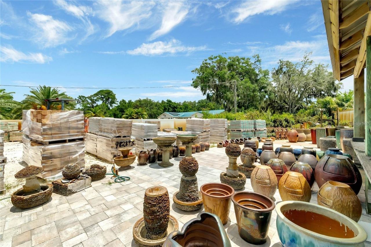 8440 County Road 48, Yalaha, FL 34797 Photo