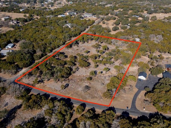 525 W Ridgewood RD, Georgetown, TX 78633