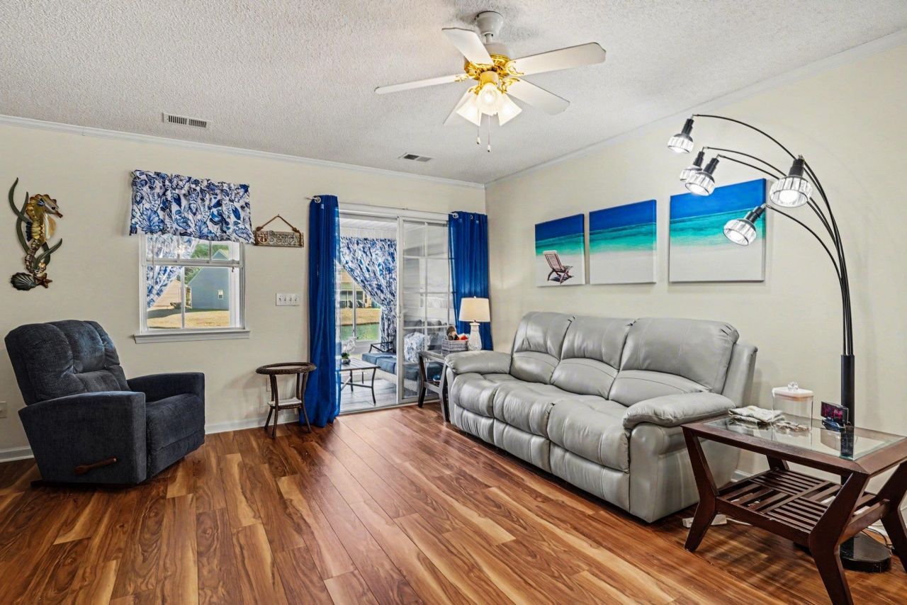 1022 Pinnacle Ln. Photo 4