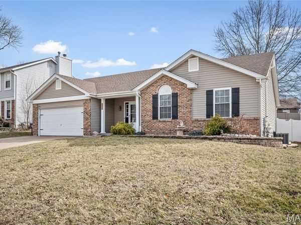 1332 Pegasus Trail , St Peters, MO 63376