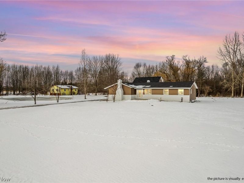 34600 Capel Road, Columbia Station, OH 44028 Photo 2