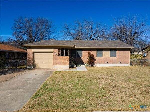 1313 Carrollton Avenue , Killeen, TX 76541