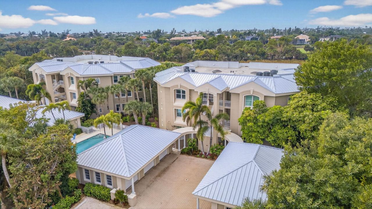 5663 Baltusrol Ct, Unit 3B, Sanibel, FL 33957 Photo