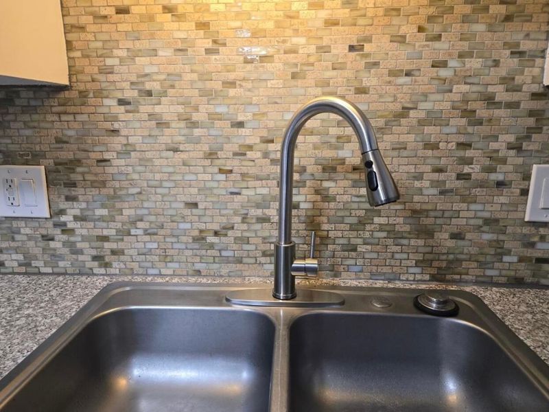 5778 Lucinda Court, Columbus, OH 43232 Photo 6