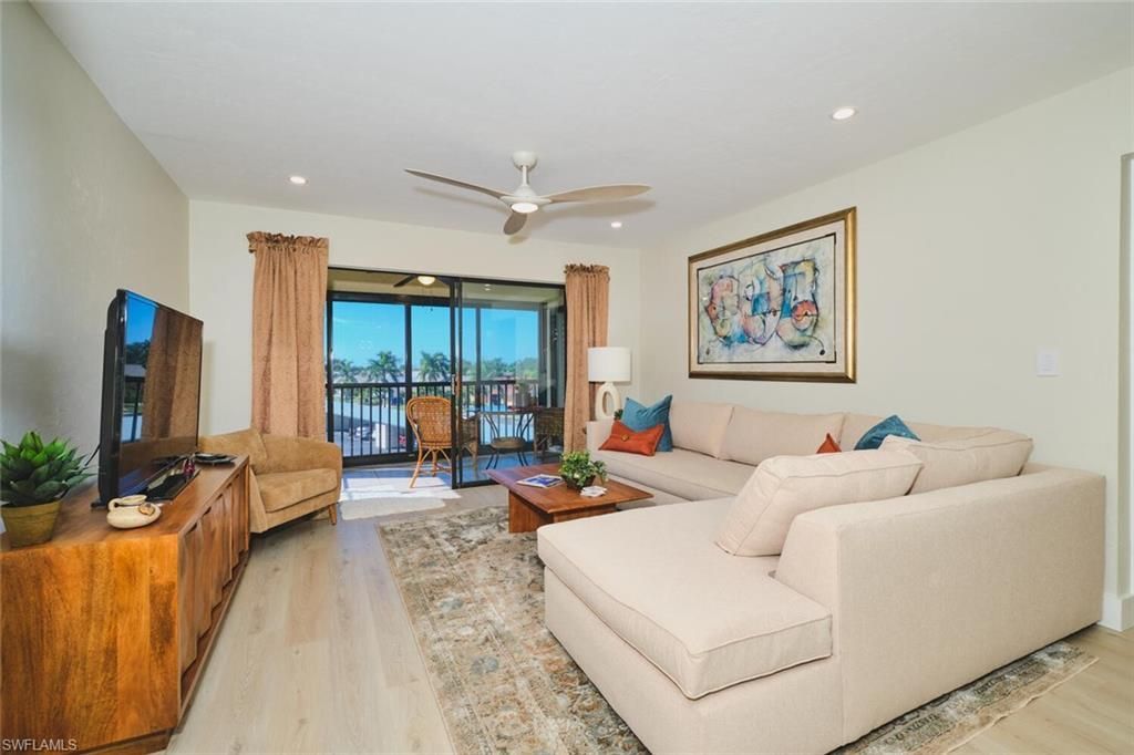 11170 Caravel Cir, Unit 309, Fort Myers, FL 33908 Photo