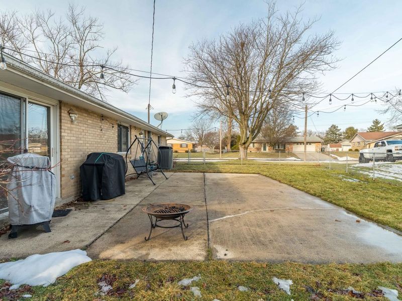 440 Katy Lane, Englewood, OH 45322 Photo 29