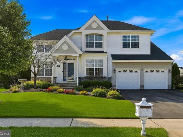 1 EDINBURG CIRCLE, MATAWAN, NJ 07747