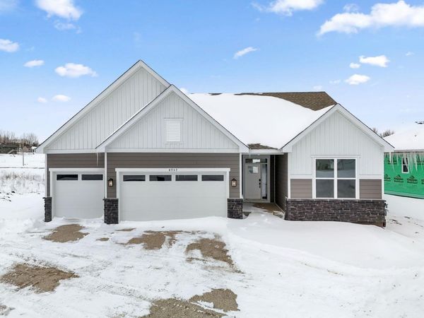 4957 Noble Lane NW, Rochester, MN 55901