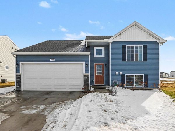 1041 Cooley Mill Lane, Vicksburg, MI 49097