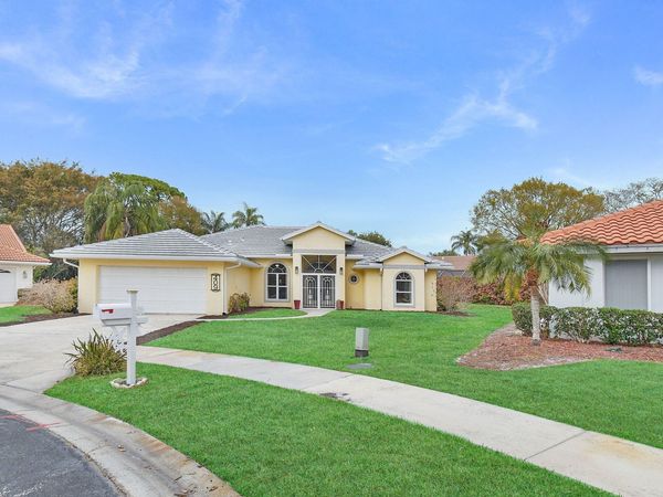 409 SW Sycamore Cove, Port St. Lucie, FL 34986