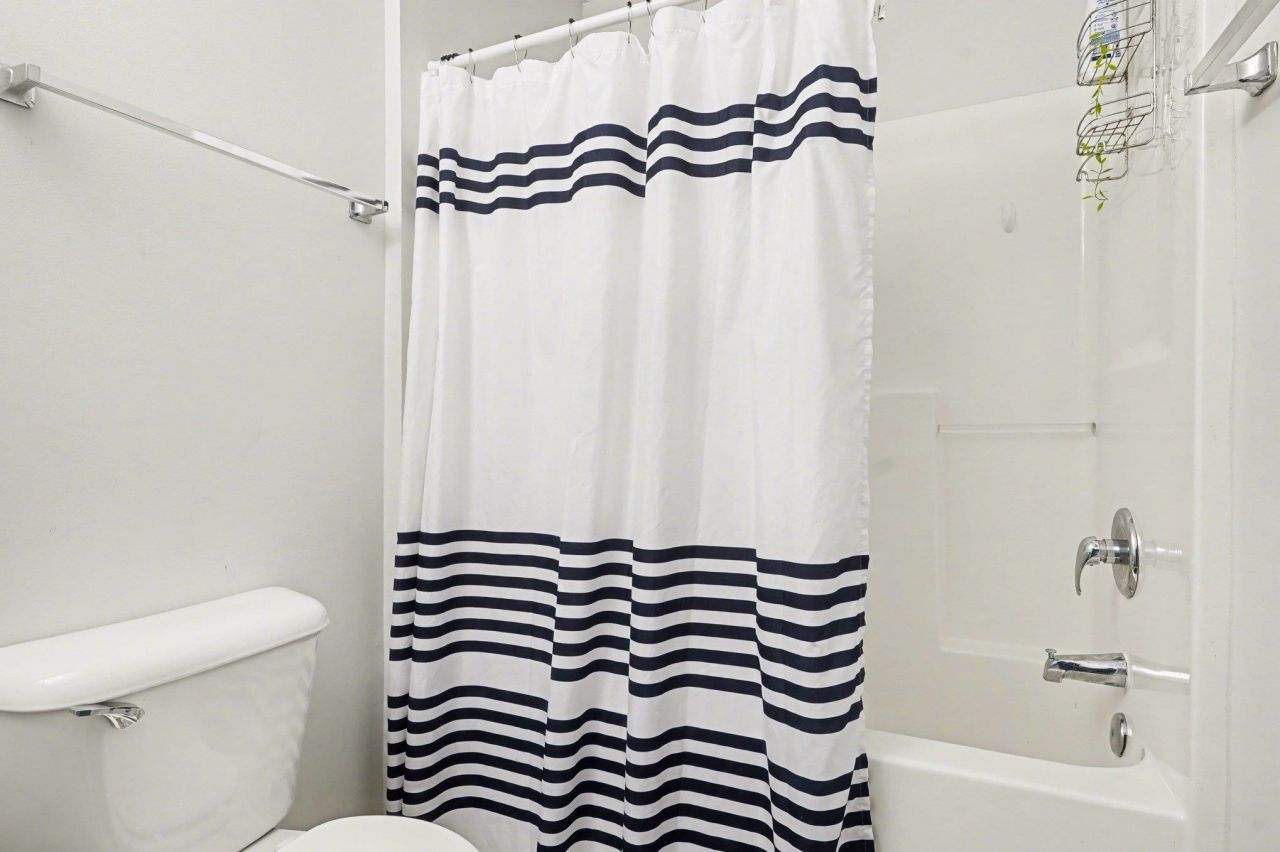 6022 Dick Pond Rd.  Photo 21