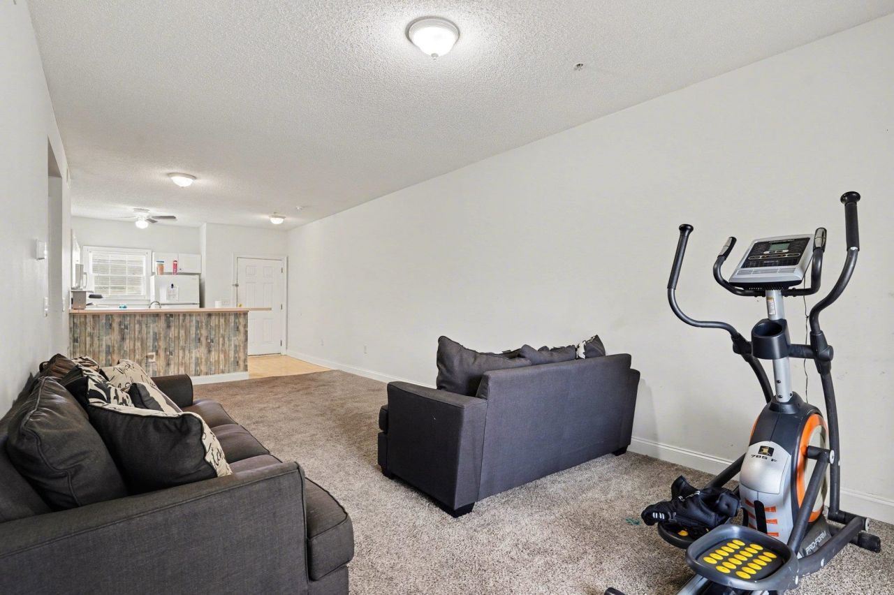 6022 Dick Pond Rd.  Photo 6