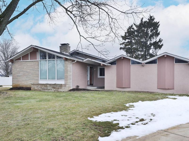 1144 Reed Circle Drive, Columbus, OH 43224 Photo 2