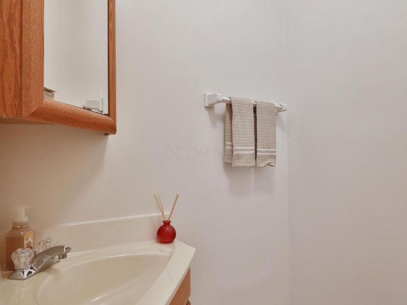 1144 Reed Circle Drive, Columbus, OH 43224 Photo 26