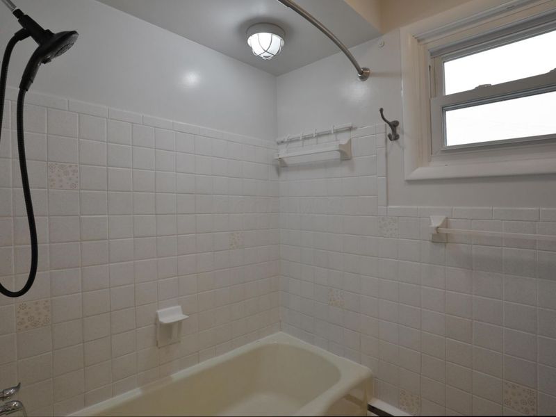 1144 Reed Circle Drive, Columbus, OH 43224 Photo 27