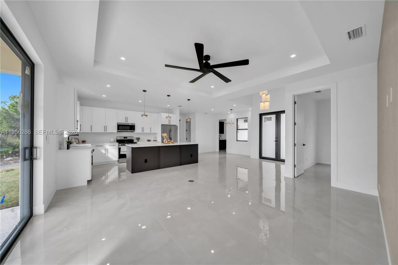 2913 46th St W, Lehigh Acres, FL 33971 Photo