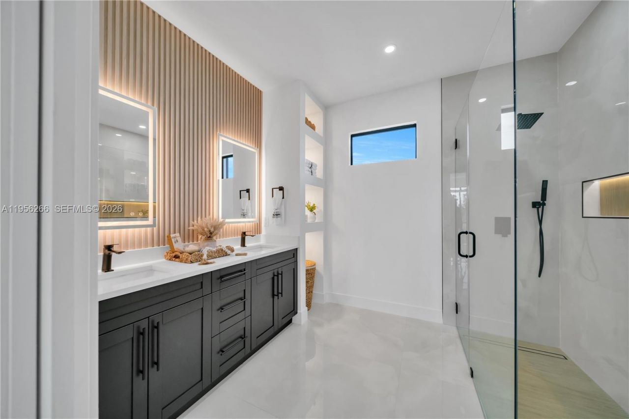 2913 46th St W, Lehigh Acres, FL 33971 Photo