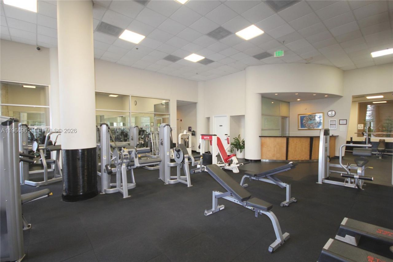 5161 Collins Ave, Unit 208, Miami Beach, FL 33140 Photo