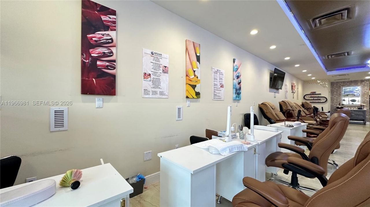 Sw 40 St , Miami, FL 33165 Photo