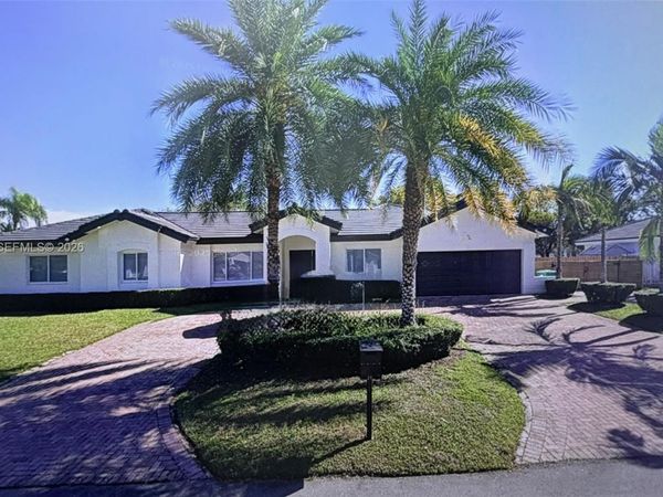 15845 SW 153rd Ave, Miami, FL 33187